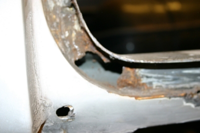 Restauratie: Linker achterlicht